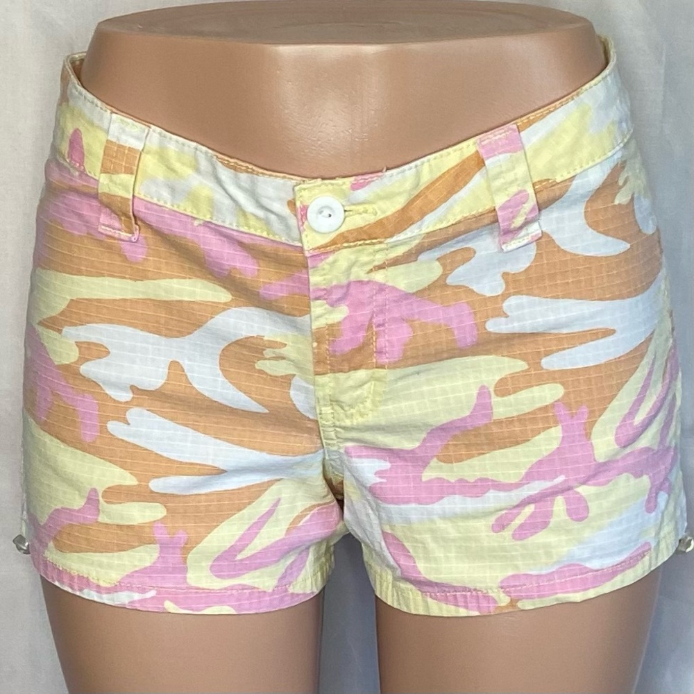 🔵 l.e.i. Mid Rise Ripstop Camo Cargo Shorts Size 9 (#53)